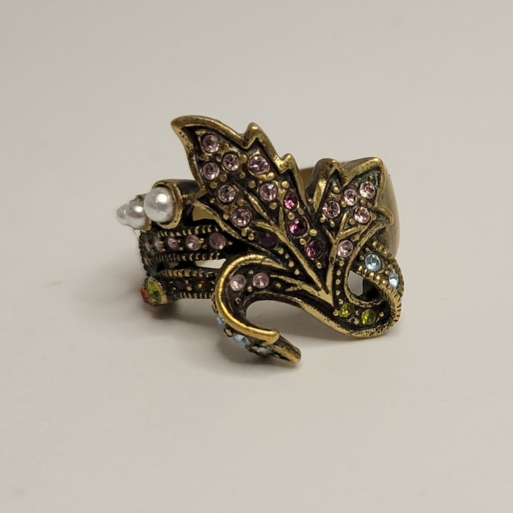 Size 85 Heidi Daus Ring 60$